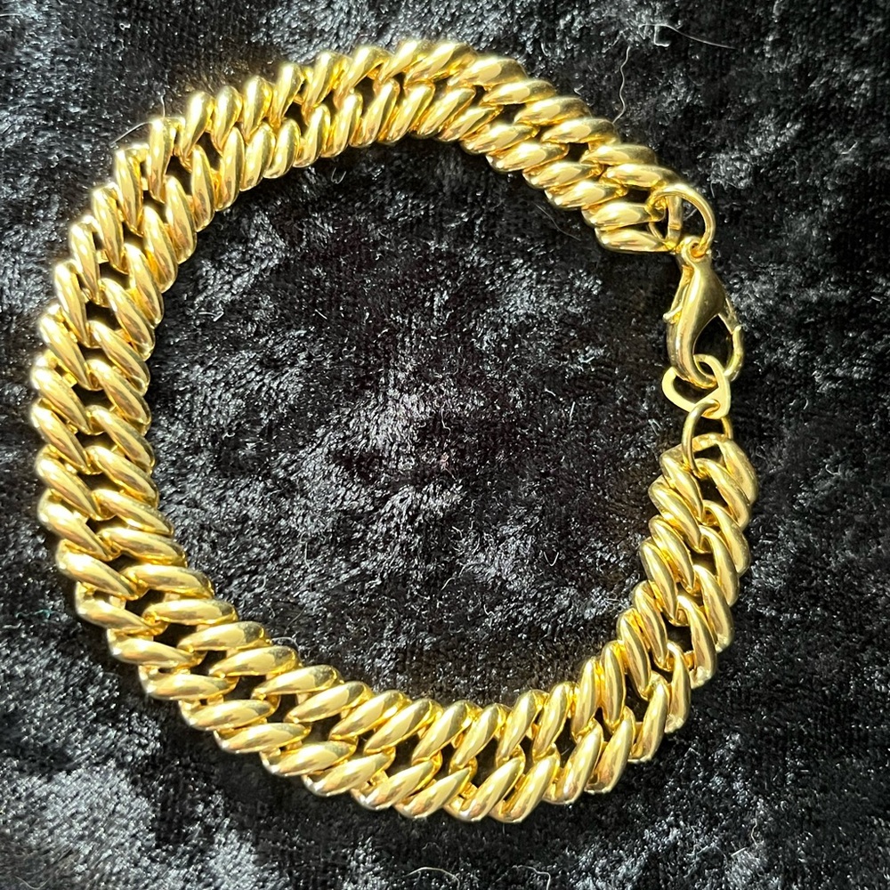 Gold Square Linked Chain Bracelet